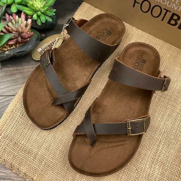 NIB White Mountain Gracie Footbed Thong Sandal - Picture 2 of 13